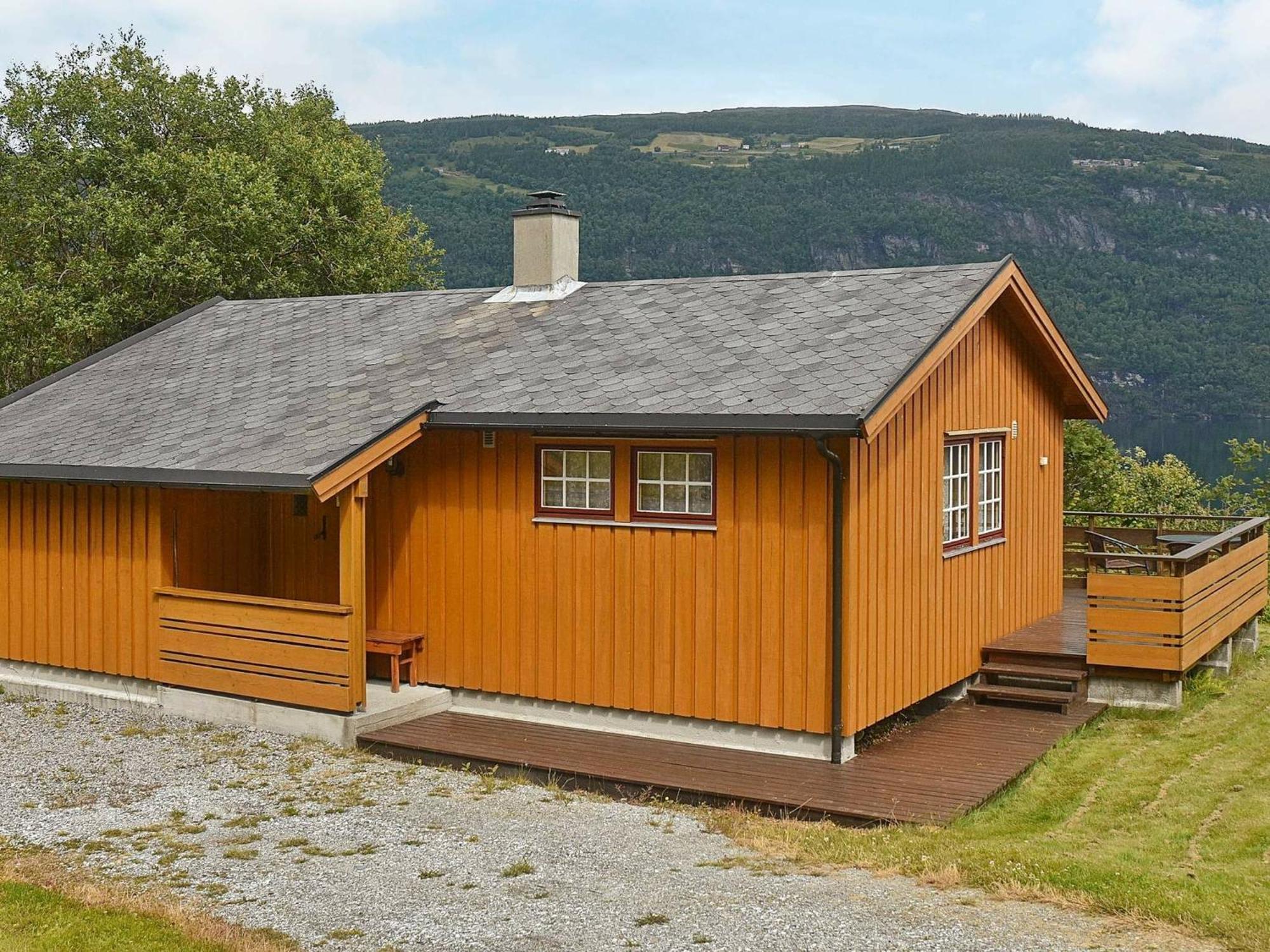 Three-Bedroom Holiday Home In Utvik 1 Reed Стая снимка